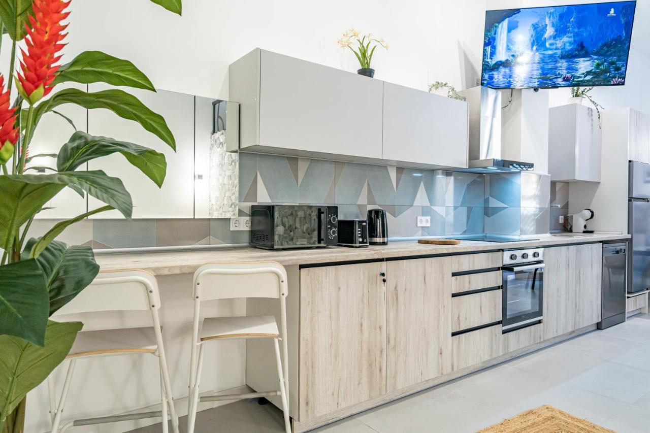 Exquisite Studio Apartment With An Original Design Валенсия Екстериор снимка